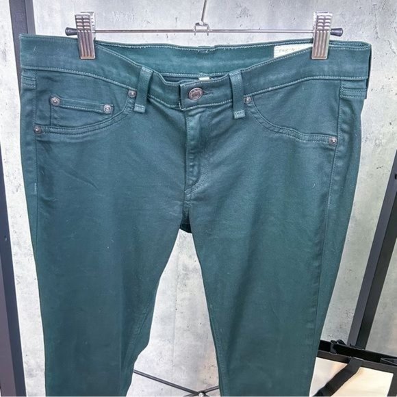 RAG & BONE | The Legging Skinny Leg Stretch Color Jeans in ‘Coated Green Gables’ - Picture 5 of 11